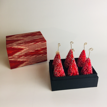 Load image into Gallery viewer, Christmas Tree Placecard Holder
