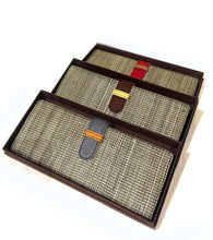 Load image into Gallery viewer, T&#39;Nalak Checkbook Holder
